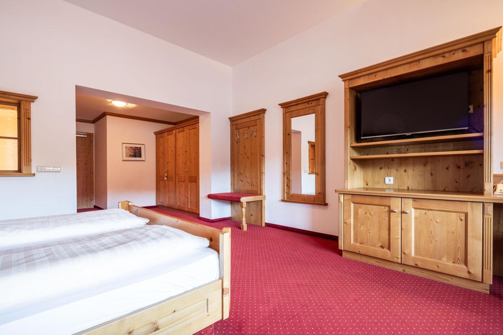 Hotel Sonnenhof Castelrotto Esterno foto